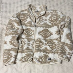 The North Face Tan and White Patterned Fleece Jacket